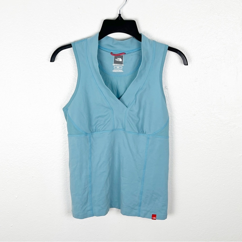 THE NORTH FACE V-Neck Sleeveless Athletic Top Small Tennis Golf Pickleball Gym
